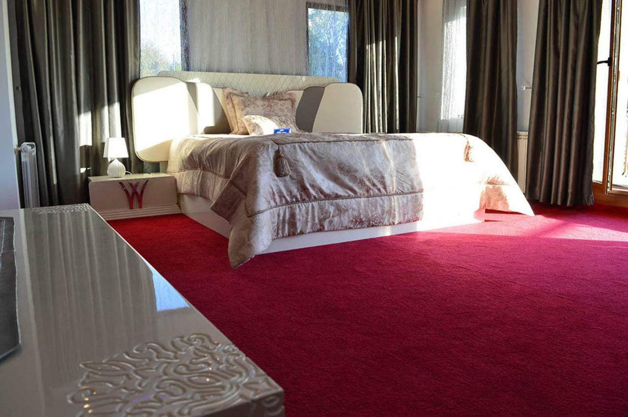 Arbanasi Deluxe Villa ภายนอก รูปภาพ